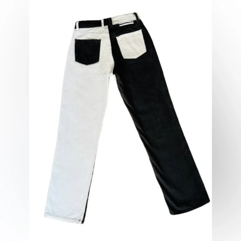 👖🛹 REVICE Denim Yin Yang Two-Tone Jeans | Black + White Split |‎ Women’s Sz 27